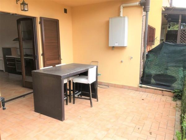 casa indipendente in vendita ad Ancona in zona Candia
