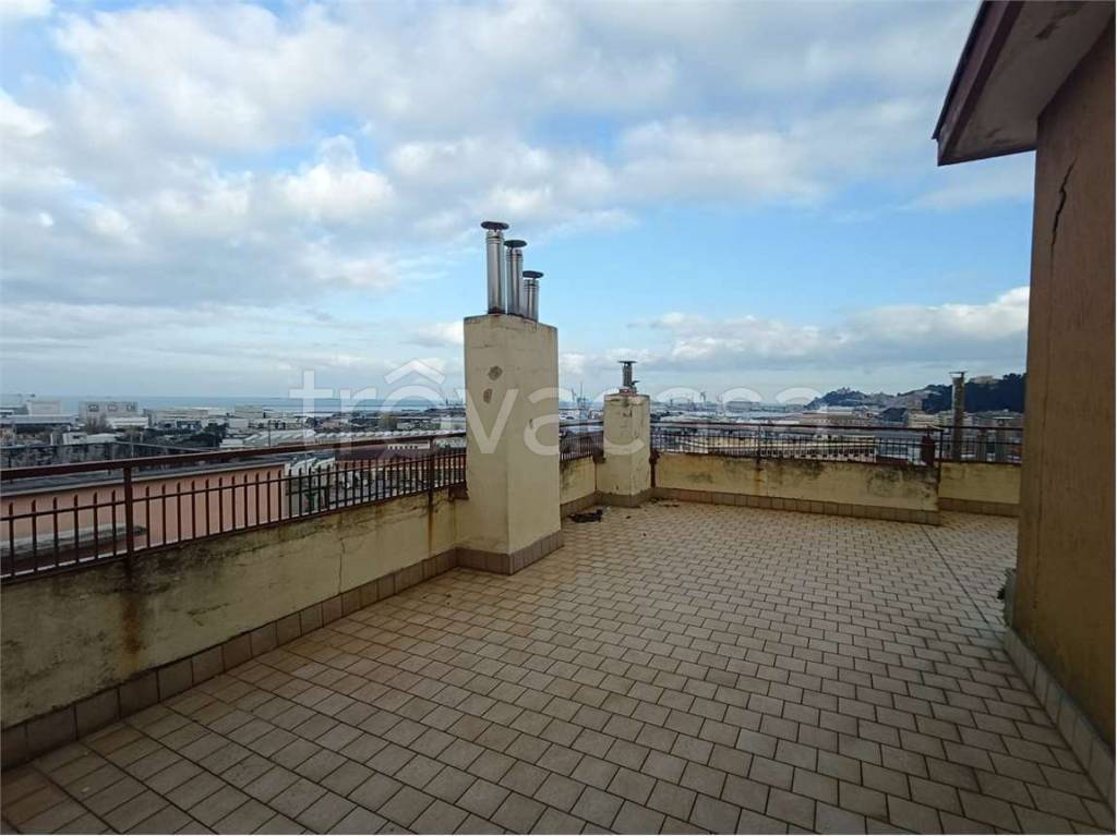 appartamento in vendita ad Ancona in zona Piano San Lazzaro