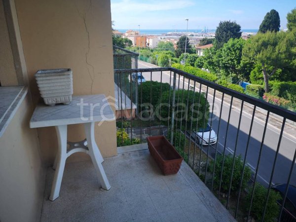 appartamento in vendita ad Ancona in zona Piano San Lazzaro
