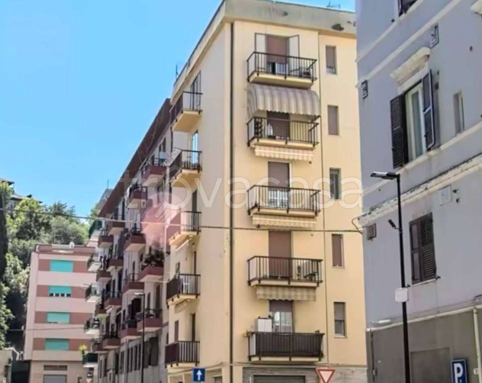 appartamento in vendita ad Ancona in zona Piano San Lazzaro