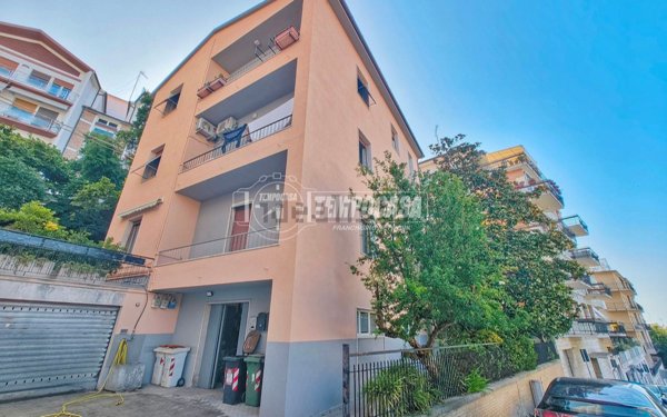 appartamento in vendita ad Ancona in zona Passetto