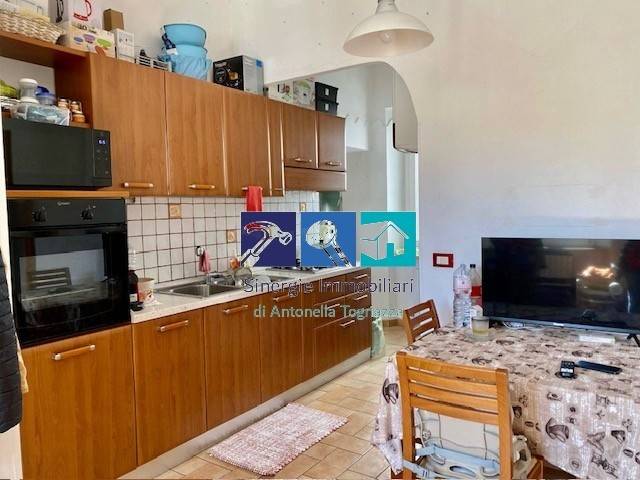 appartamento in vendita ad Ancona in zona Vallemiano