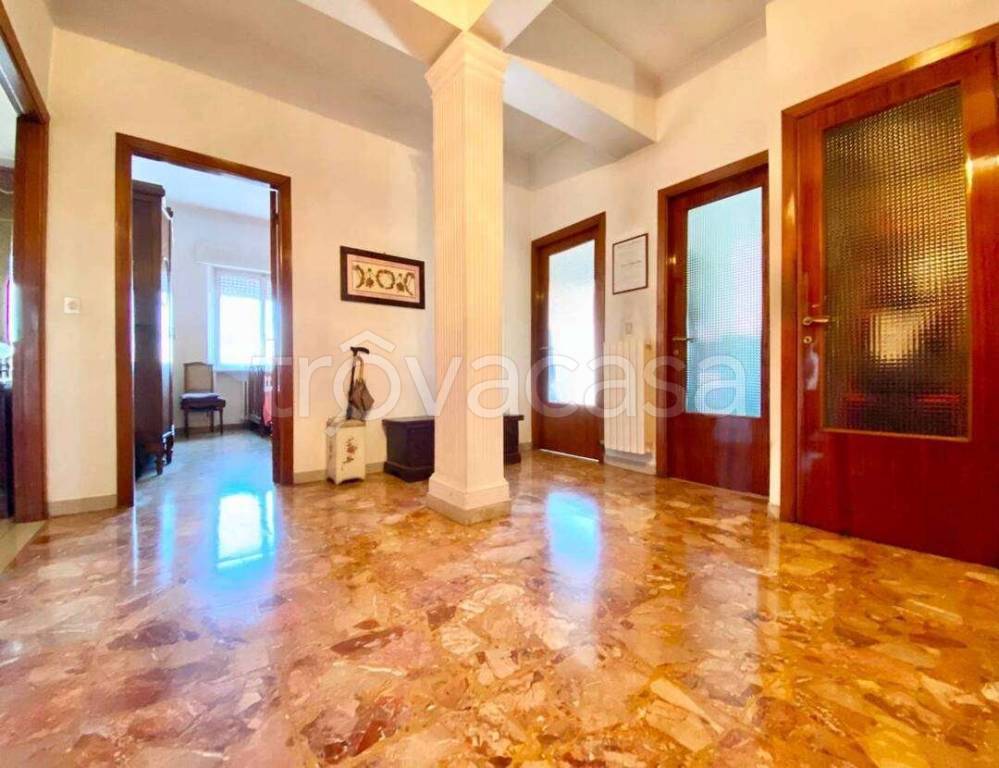 appartamento in vendita ad Ancona in zona Pinocchio
