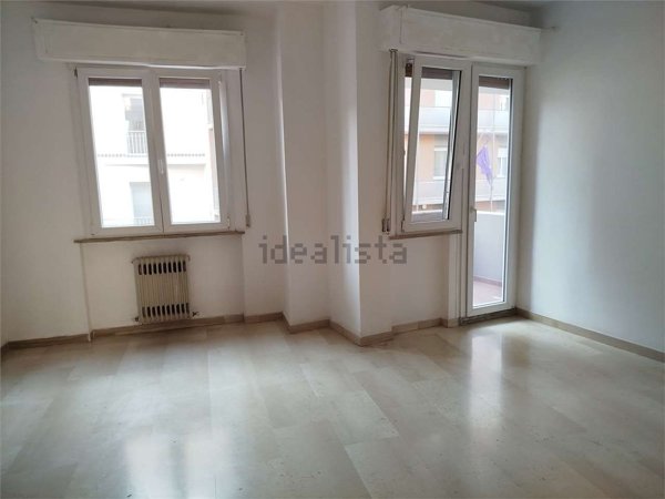 appartamento in vendita ad Ancona in zona Montemarino