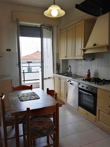 appartamento in vendita ad Ancona in zona Piano San Lazzaro