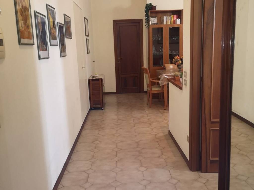appartamento in vendita ad Ancona in zona Piano San Lazzaro
