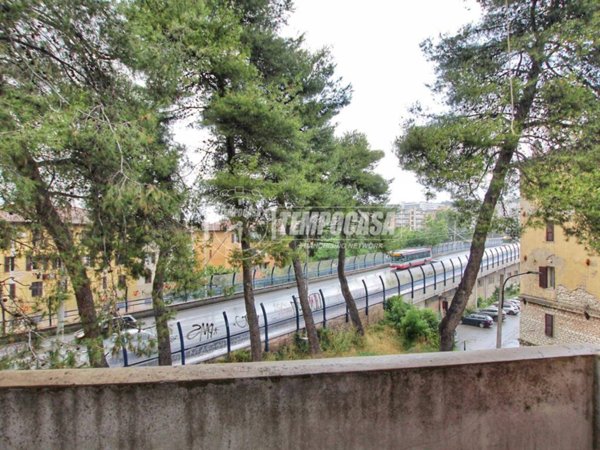 appartamento in vendita ad Ancona in zona Tavernelle