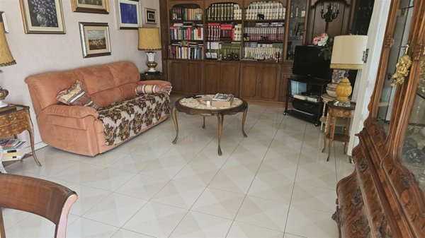 appartamento in vendita ad Ancona in zona Piano San Lazzaro