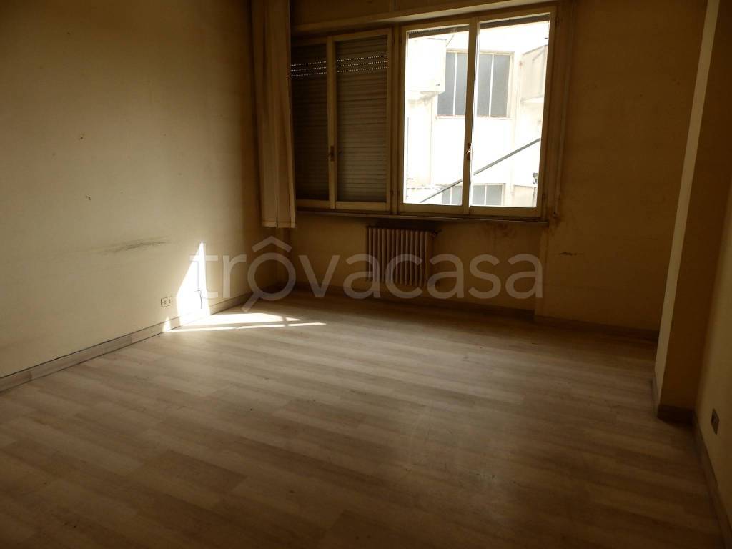 ufficio in vendita ad Ancona in zona Centro Storico