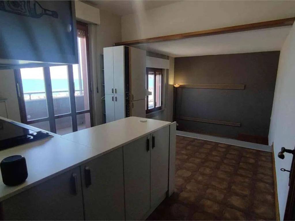 appartamento in vendita ad Ancona in zona Piano San Lazzaro