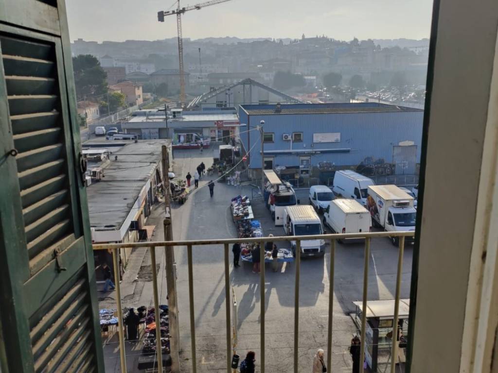 appartamento in vendita ad Ancona in zona Piano San Lazzaro