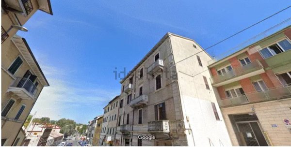 appartamento in vendita ad Ancona in zona Palombare