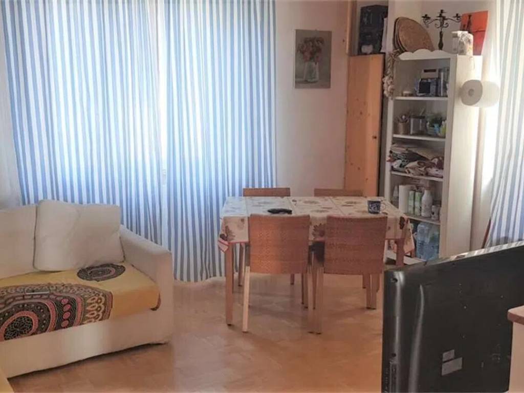 appartamento in vendita ad Ancona in zona Pietra La Croce