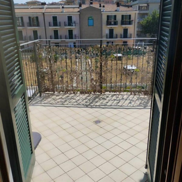 appartamento in vendita ad Ancona in zona Piano San Lazzaro