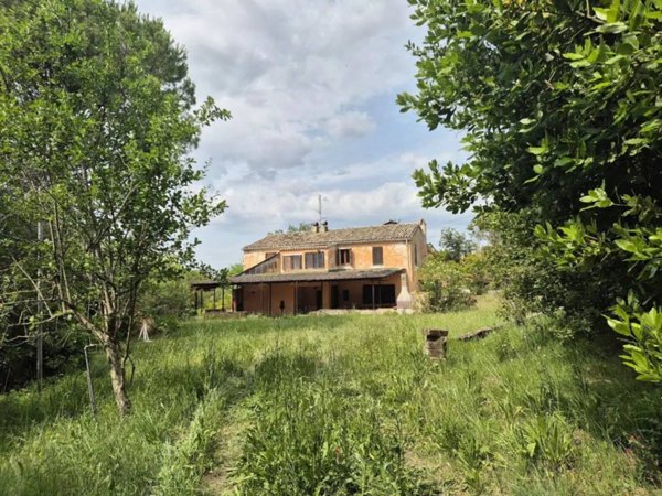 casa indipendente in vendita ad Ancona in zona Aspio di Ancona