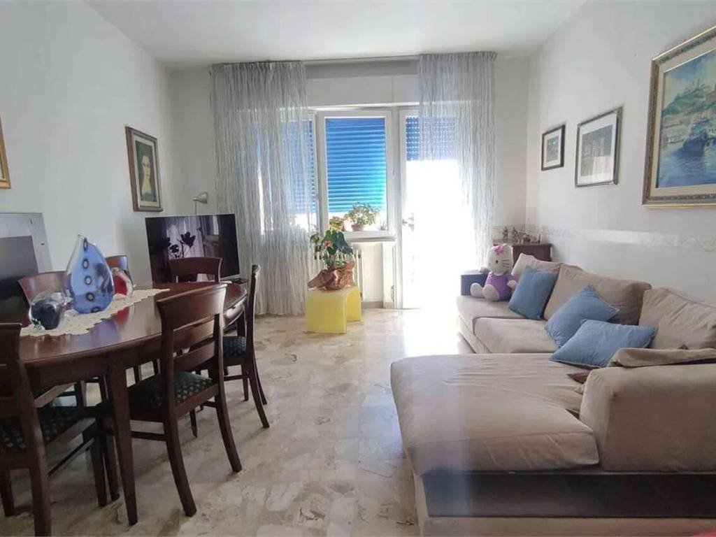 appartamento in vendita ad Ancona in zona Piano San Lazzaro