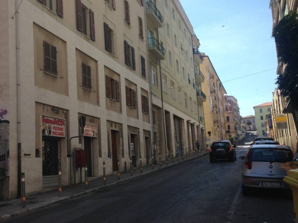 ufficio in vendita ad Ancona