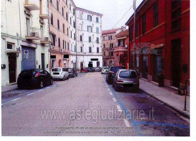 negozio in vendita ad Ancona in zona Piano San Lazzaro