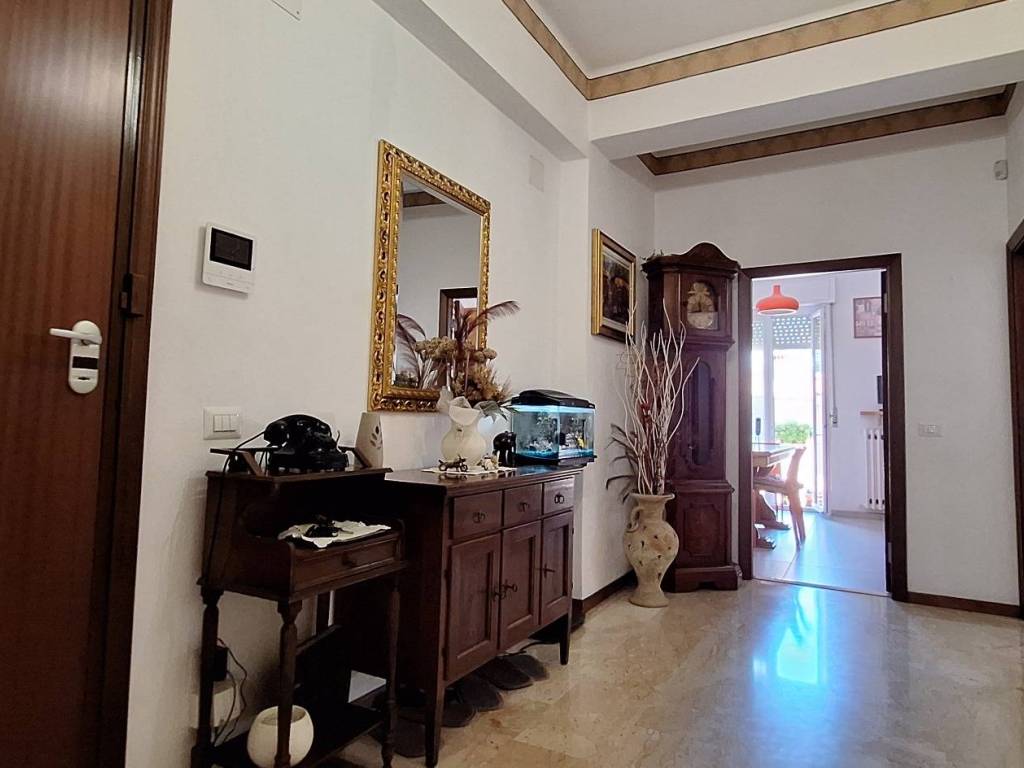 appartamento in vendita ad Ancona in zona Tavernelle