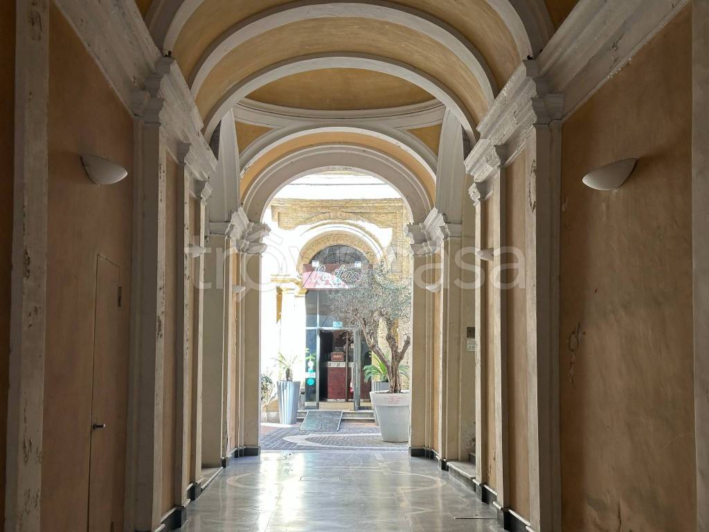 quadrivano in vendita ad Ancona in zona Centro Storico