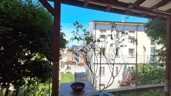 appartamento in vendita ad Ancona in zona Adriatico