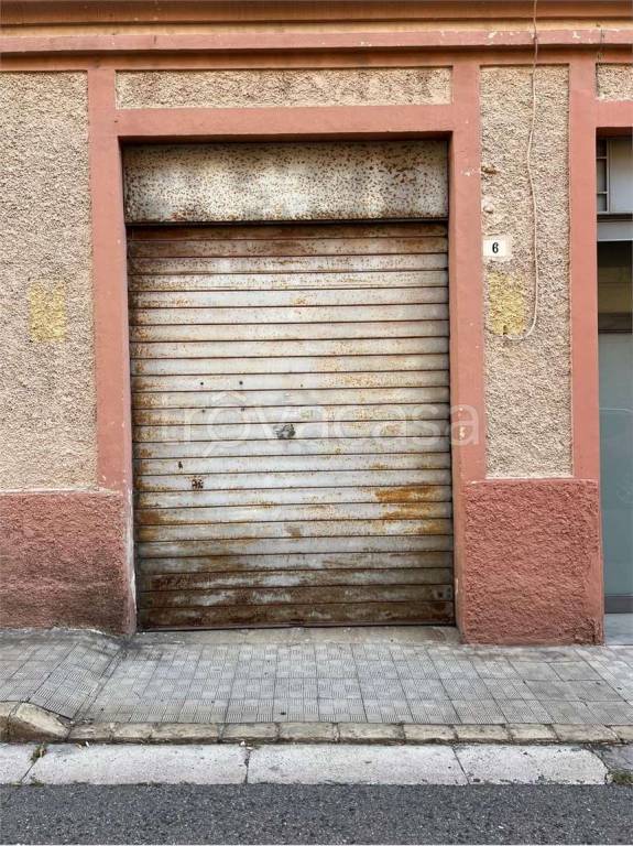 locale di sgombero in vendita ad Ancona in zona Centro Storico