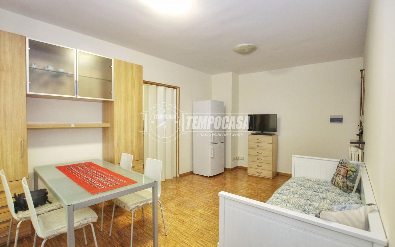 appartamento in vendita ad Ancona in zona Piano San Lazzaro