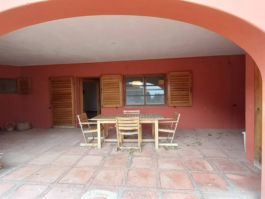 casa indipendente in vendita ad Ancona in zona Piano San Lazzaro