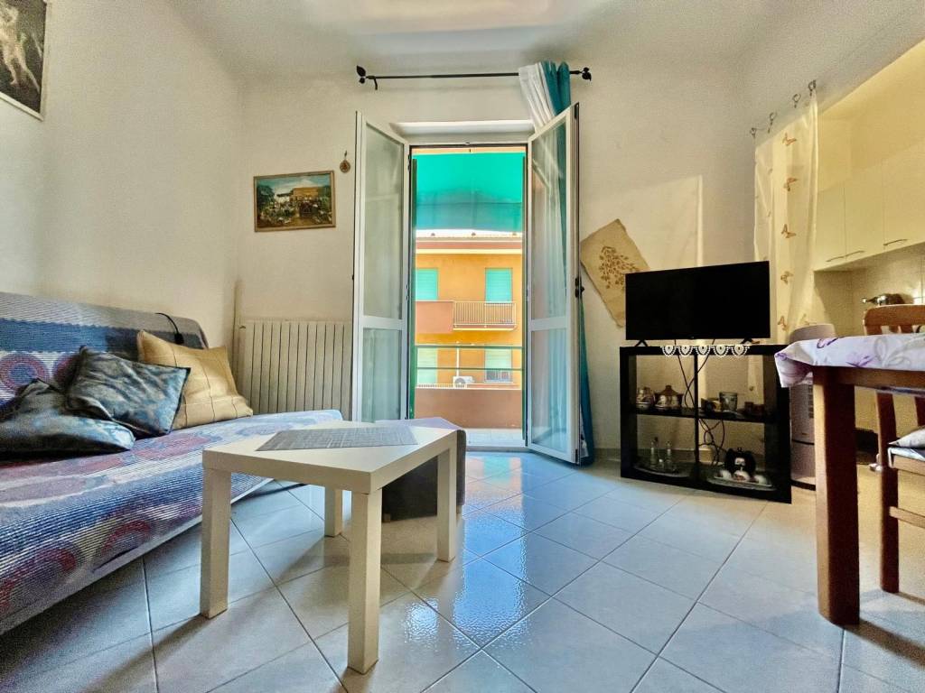 appartamento in vendita ad Ancona in zona Piano San Lazzaro
