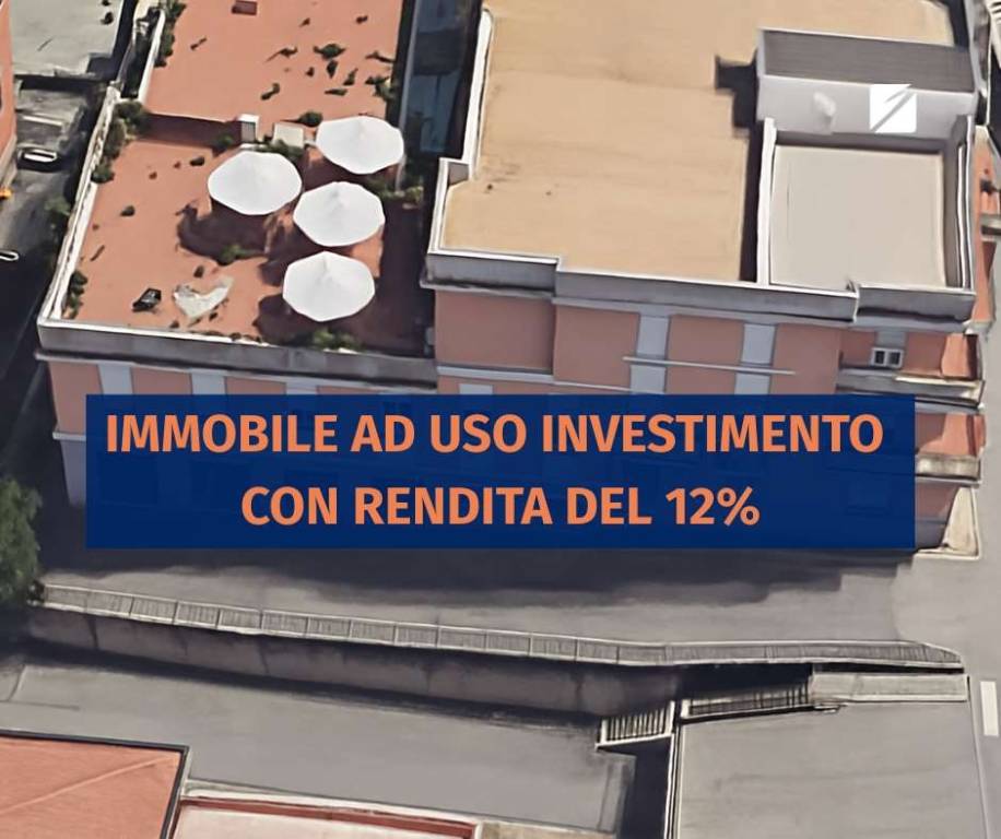 locale commerciale in vendita ad Ancona in zona Palombare