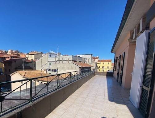 appartamento in vendita ad Ancona in zona Adriatico