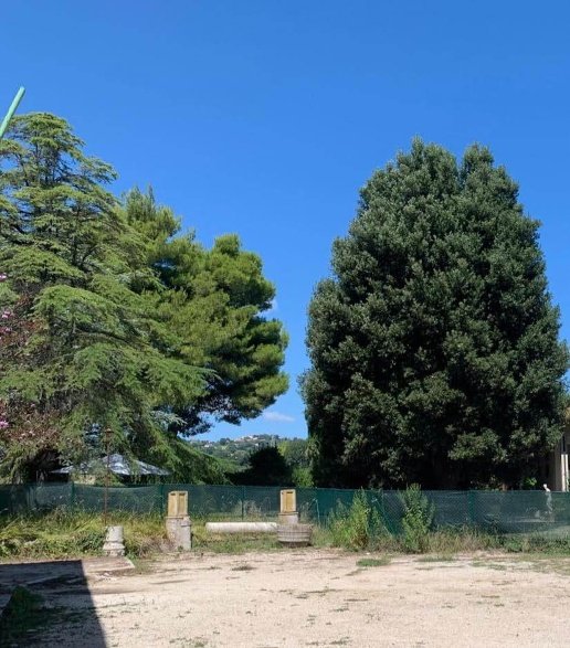 casa indipendente in vendita ad Ancona in zona Montesicuro