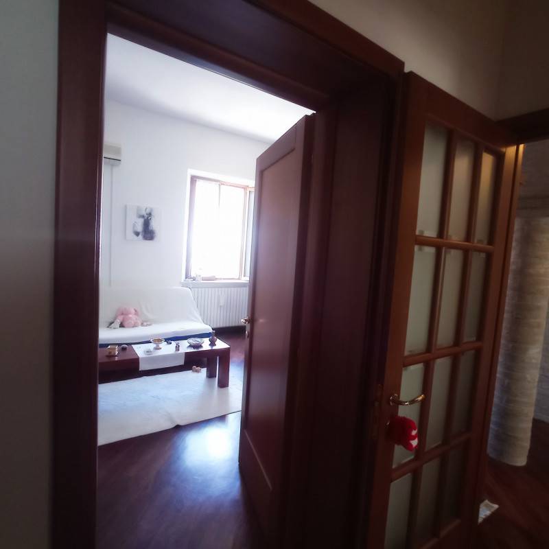 appartamento in vendita ad Ancona in zona Adriatico