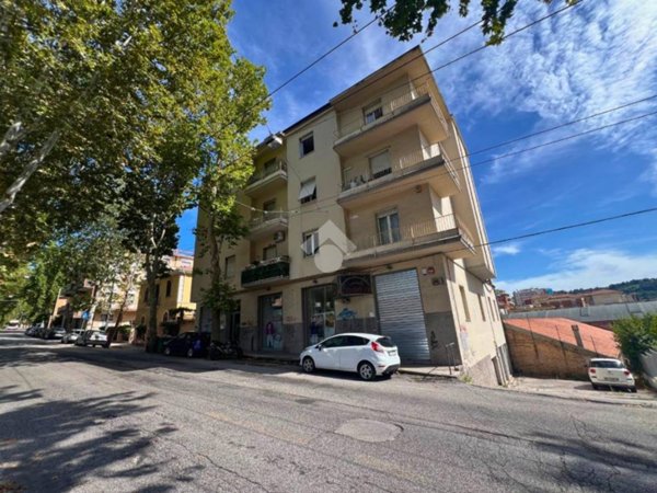 appartamento in vendita ad Ancona in zona Tavernelle