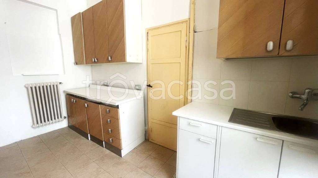 appartamento in vendita ad Ancona in zona Adriatico