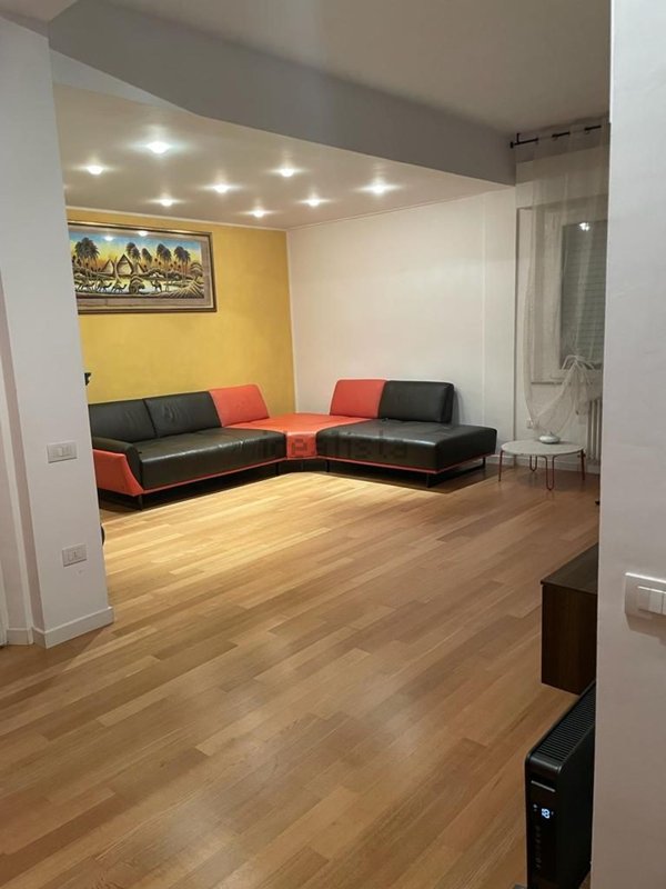 appartamento in vendita ad Ancona in zona Montirozzo