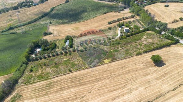 terreno agricolo in vendita ad Ancona in zona Aspio di Ancona