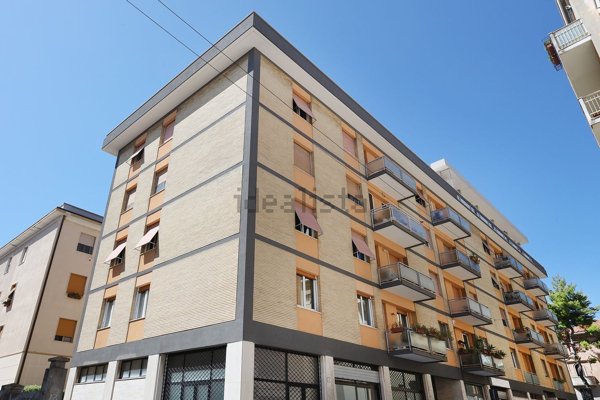 appartamento in vendita ad Ancona in zona Passetto