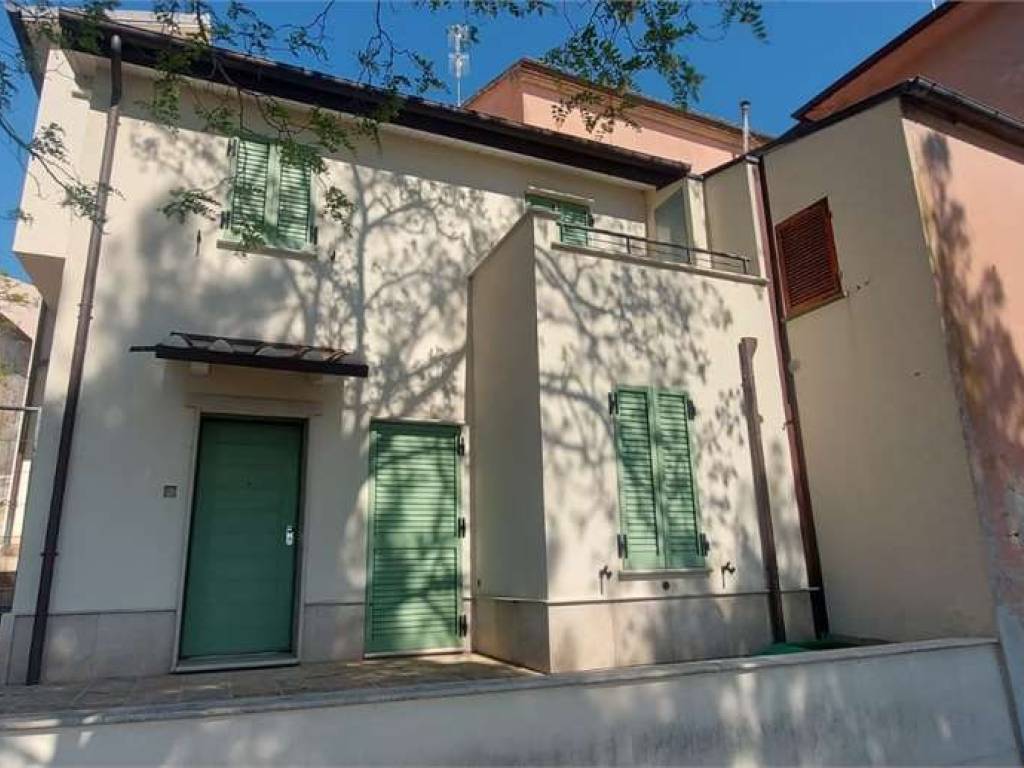 appartamento in vendita ad Ancona in zona Paterno
