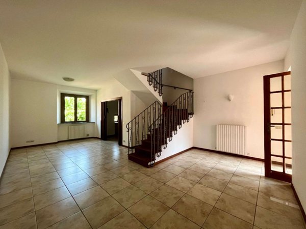 casa indipendente in vendita ad Ancona in zona Posatora
