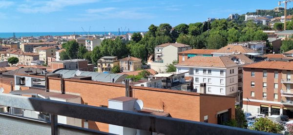 appartamento in vendita ad Ancona in zona Tavernelle