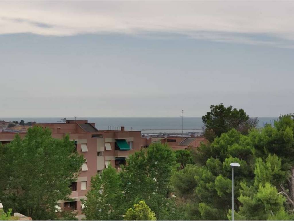 appartamento in vendita ad Ancona in zona Tavernelle