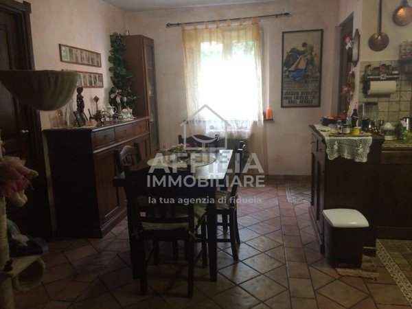 appartamento in vendita ad Ancona in zona Piano San Lazzaro