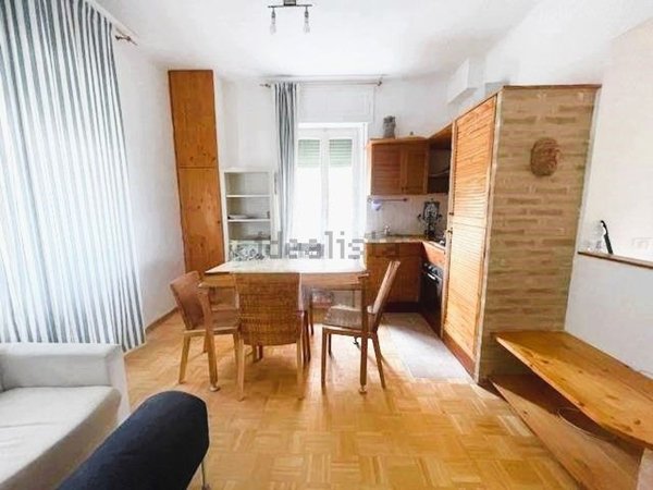appartamento in vendita ad Ancona in zona Pietra La Croce