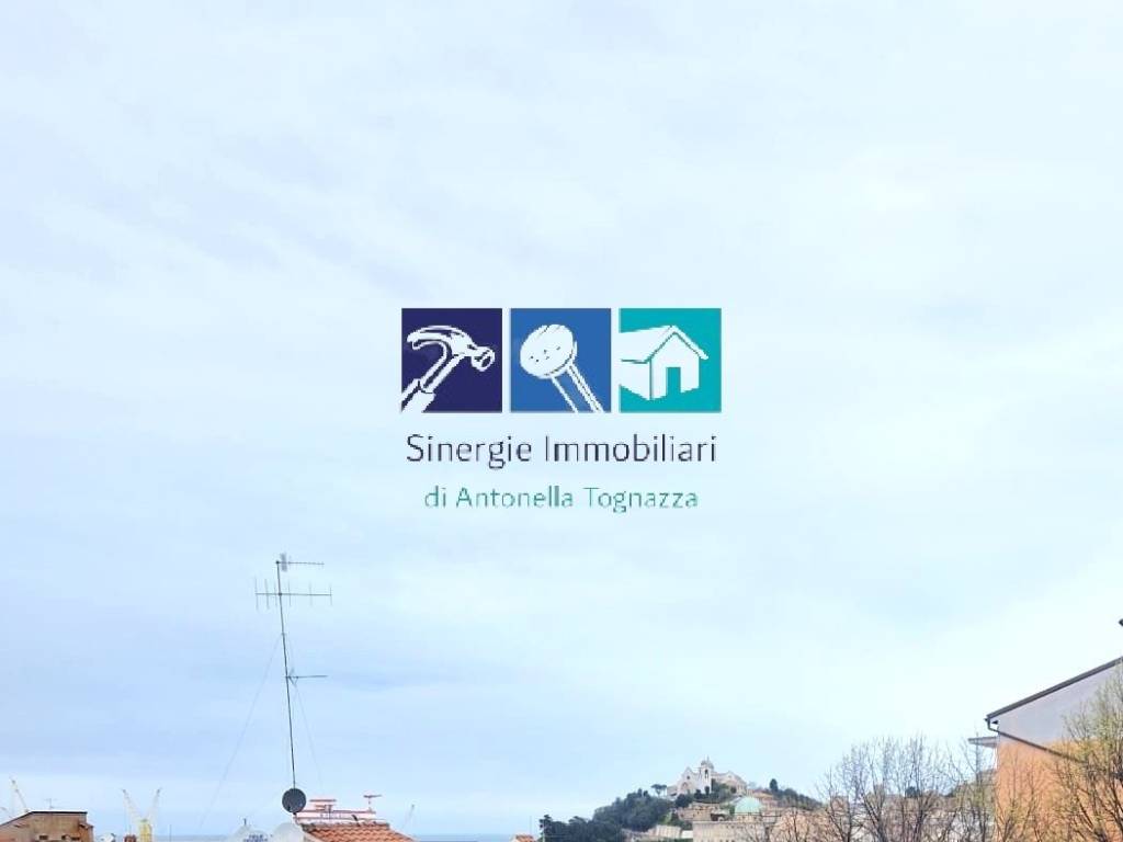 appartamento in vendita ad Ancona in zona Piano San Lazzaro