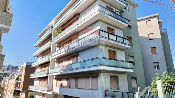 appartamento in vendita ad Ancona in zona Passetto