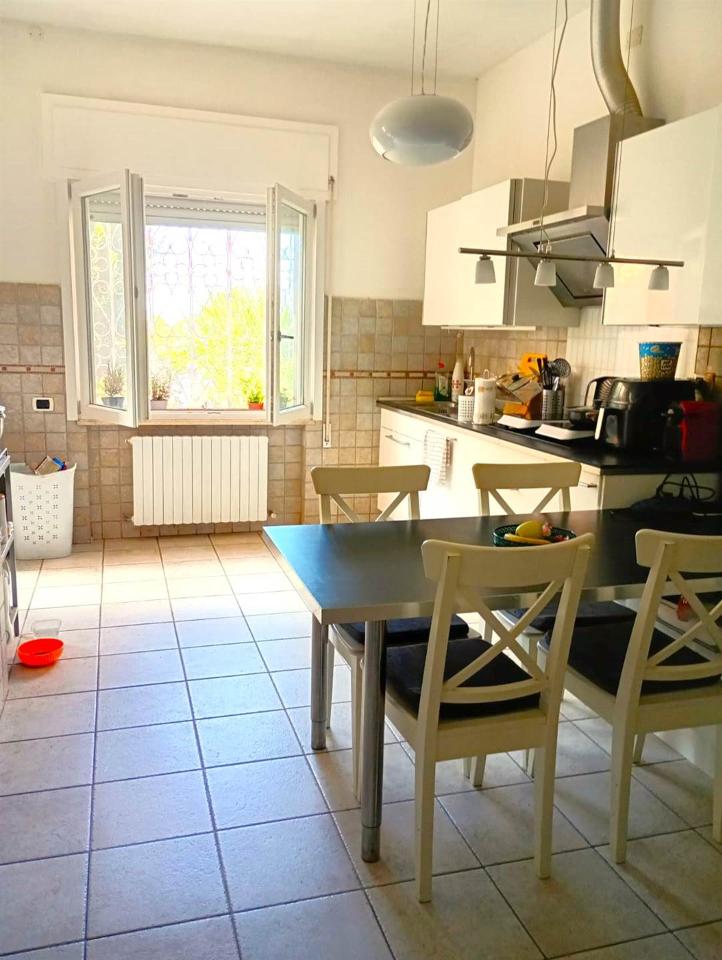 appartamento in vendita ad Ancona in zona Tavernelle