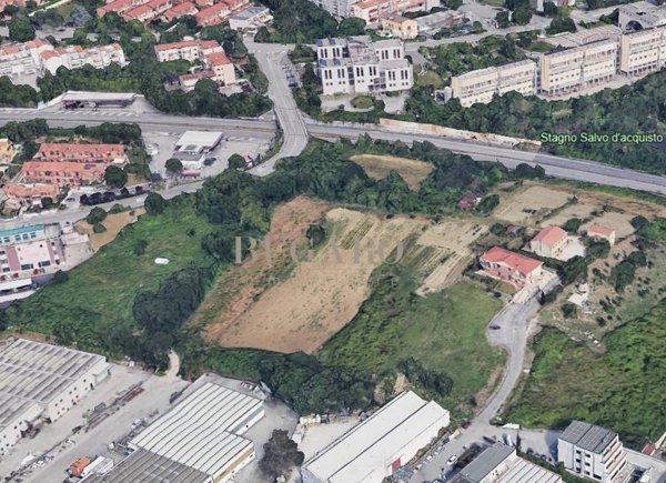 terreno agricolo in vendita ad Ancona in zona Brecce Bianche