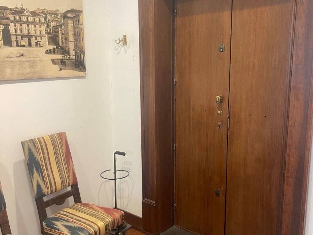 appartamento in vendita ad Ancona in zona Adriatico