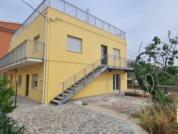 appartamento in vendita ad Ancona in zona Torrette